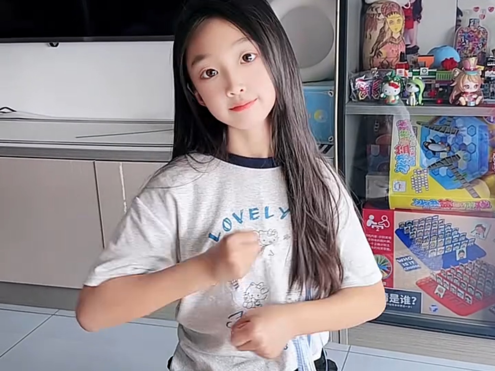 可爱小妹妹捣蒜舞