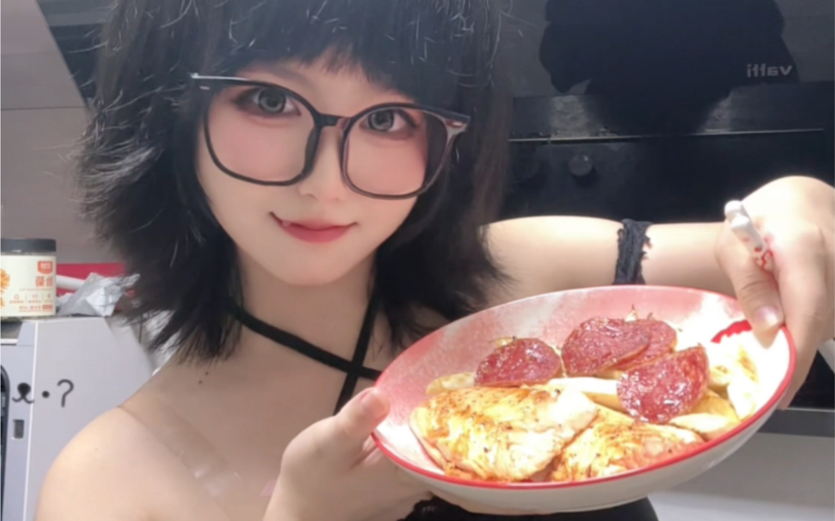 Who's a good person to eat salmon like that! Another masterpiece of cooking genius!