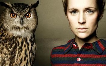 agnes obel   run cried the crawling (deezer sessions) (live)