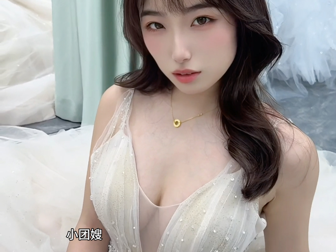 There are a lot of people who have fallen in love with me.