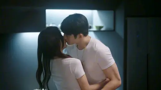 我以后也要一个专门的开放式厨房用来接吻