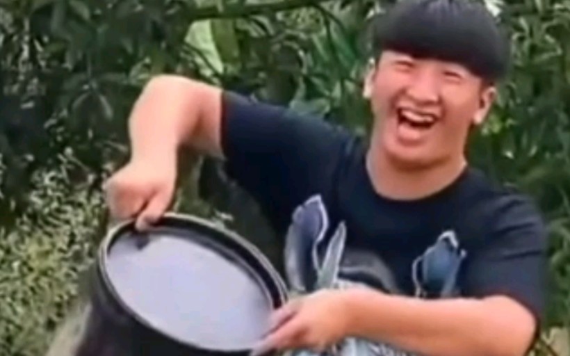 套餐家族套餐人物传记成杰永远滴神