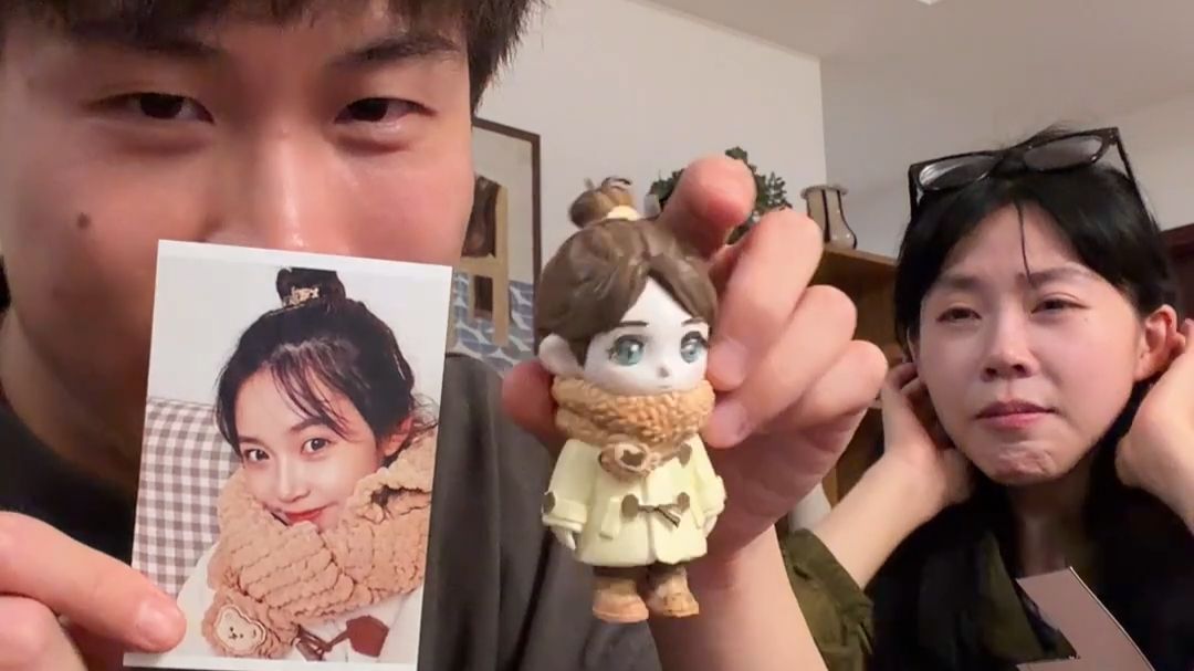 把女朋友的人生瞬间做成盲盒送给她