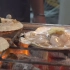 烤扇贝，来自日本的海鲜市场。