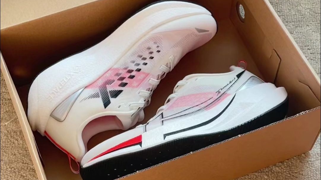 大型纪录片之两千公里5代开箱！