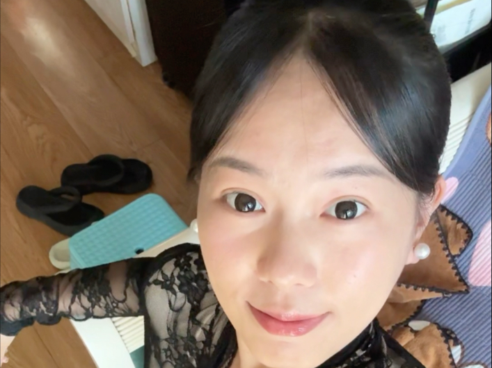 【啊茹5517】最新视频上线，求关注！