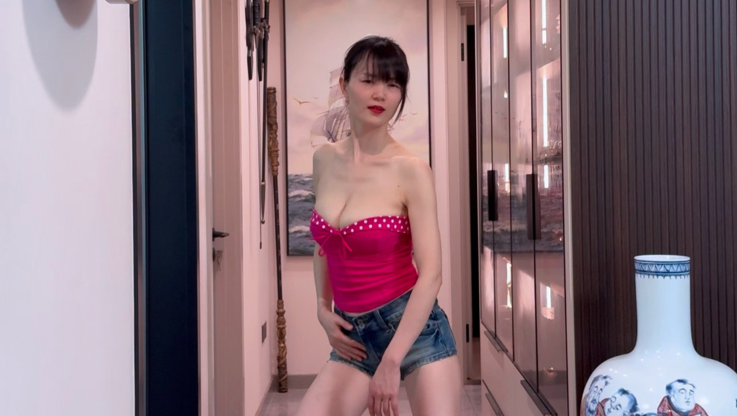whatchadointoday 大家520快乐哦！