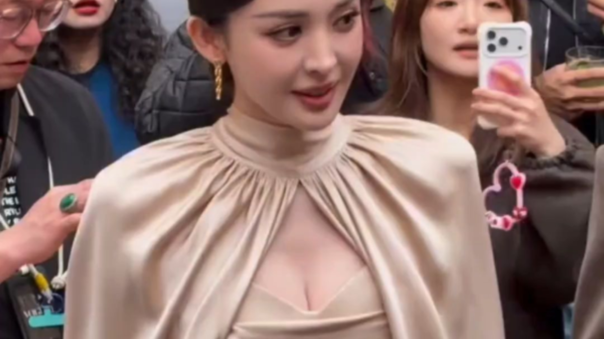 娜扎 苹果50周年活动 超多视角 又是美神降临