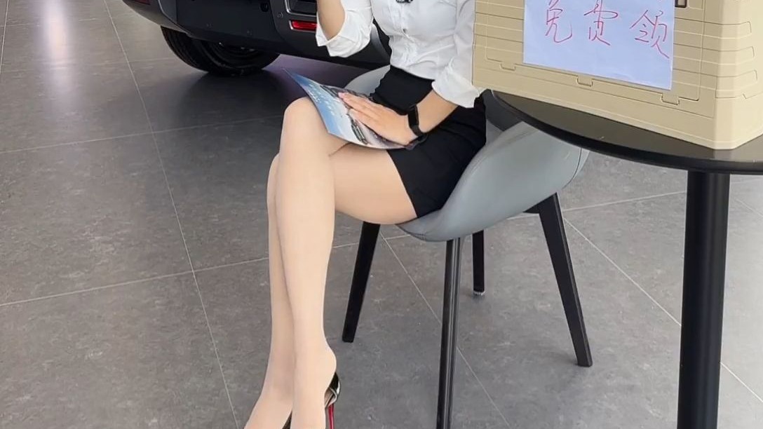 方程豹连云港解放东路4S店_250504_115911