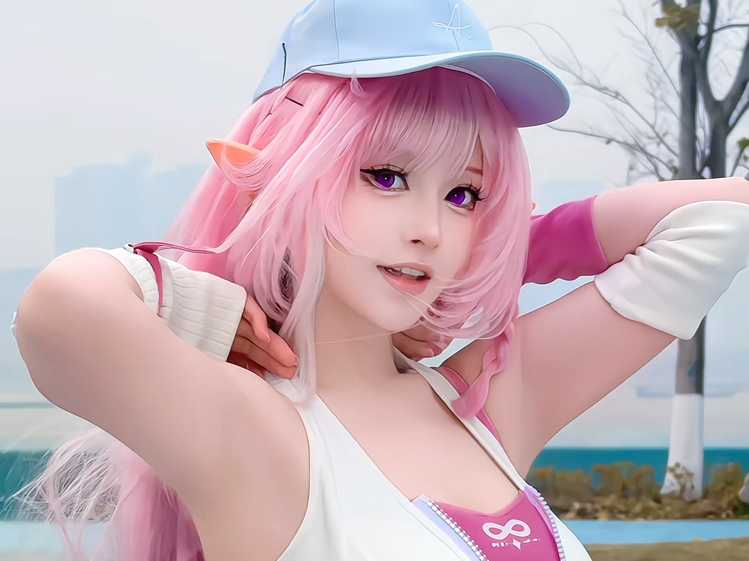 和我出来玩你就穿这个？