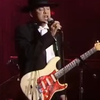 SRV 现场  "迷信"    Stevie Ray Vaughan with "Superstition"