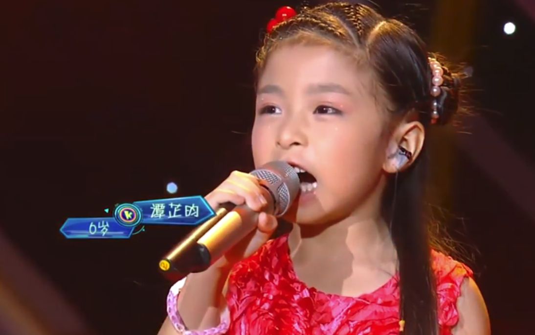 这才是开口跪！香港6岁女孩演唱《我的祖国》，堪称天籁童音