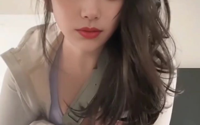 I can't believe people like to smell smelly socks.