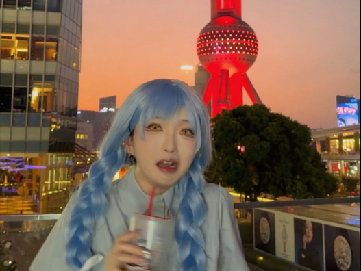 Come to the Pearl of the Orient to drink Snow King...