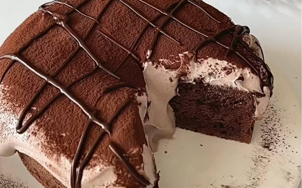 巧克力脑袋福音｜巧克力脏脏爆浆蛋糕