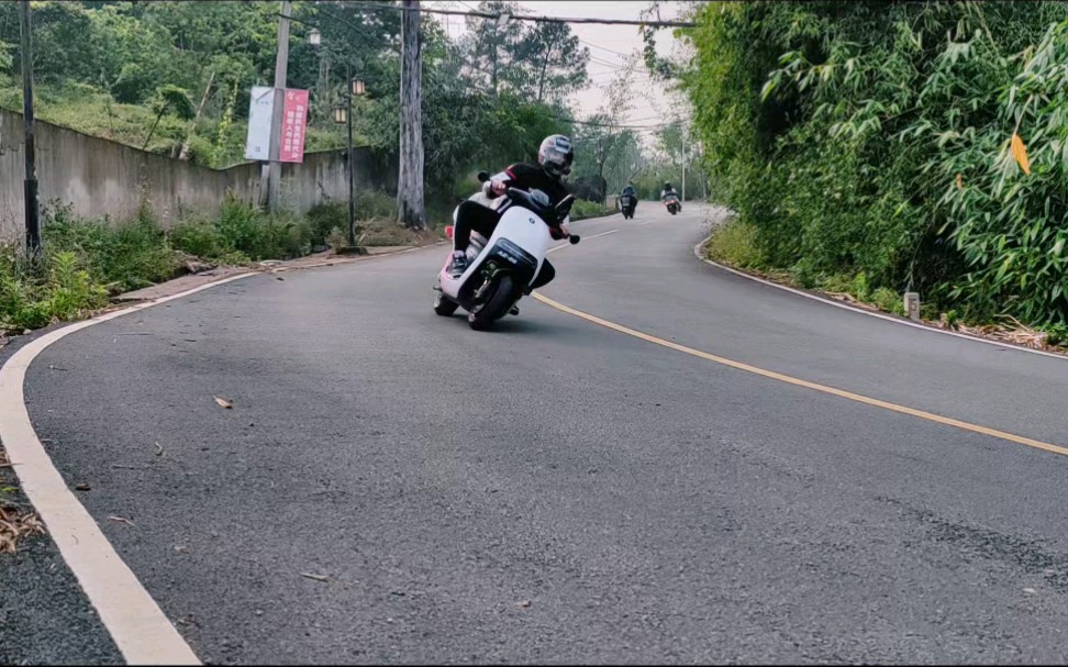 电动小绵羊压弯？？？