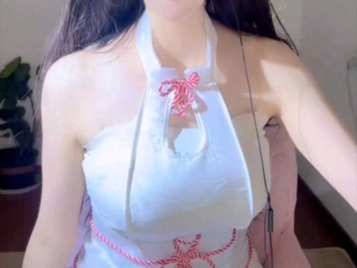 This anchor is so sexy! This black silk is so tempting.