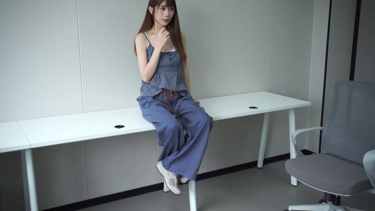桌上の甜妹