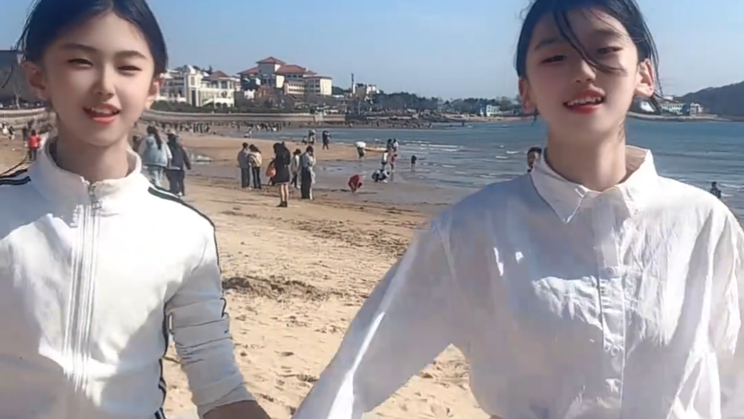 两个宝宝长大了