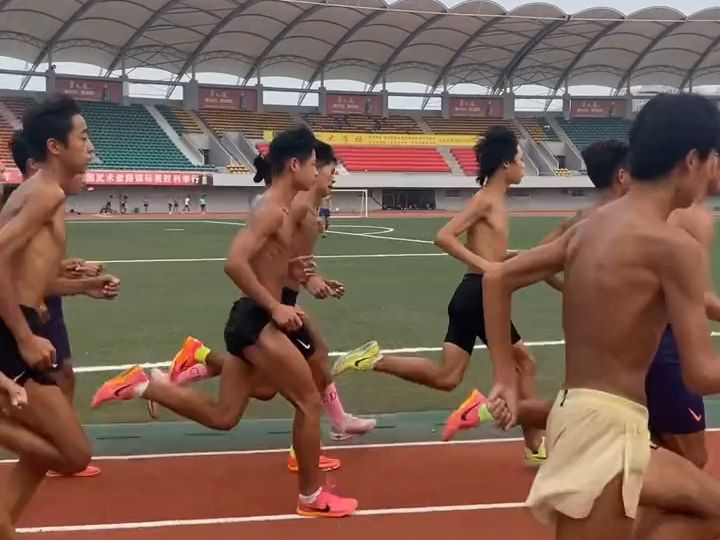 1500米队员专项训练