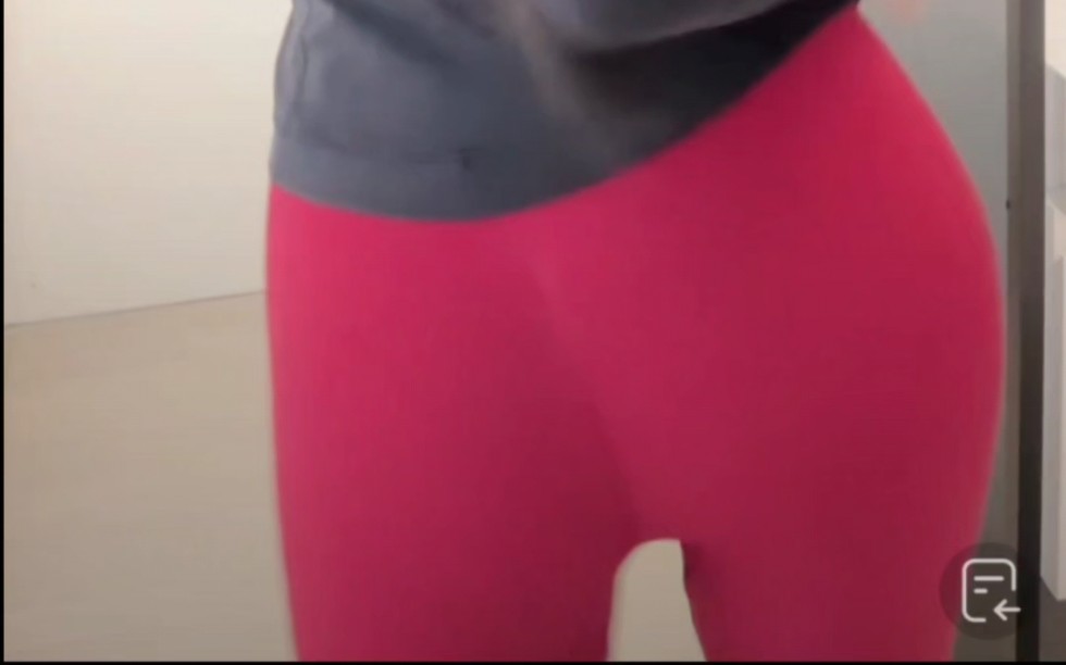 甜猫77 红色瑜伽裤