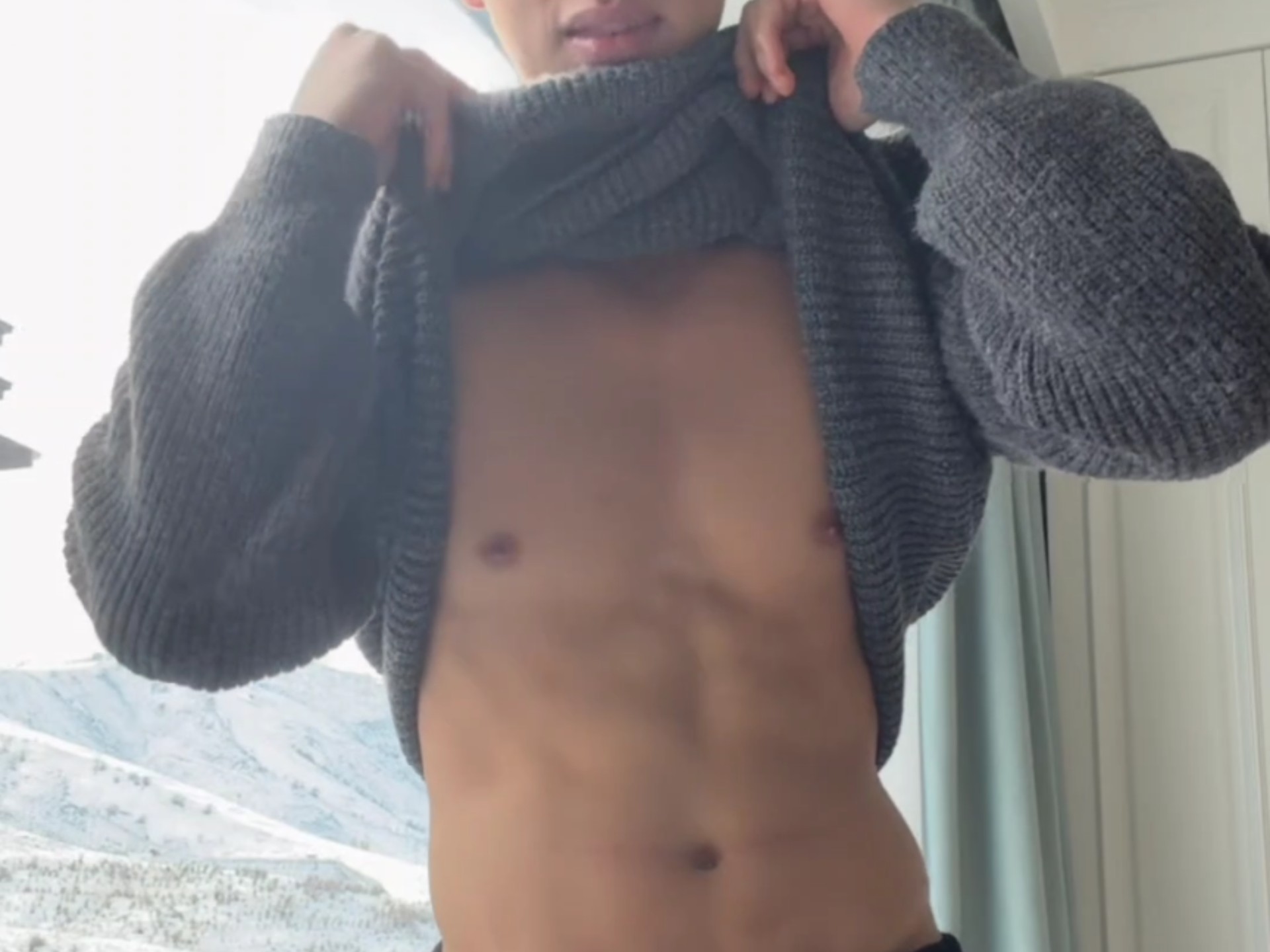 喜欢 ˗ˋˏᰔᩚˎˊ˗不过为什么要伸舌头，不过也喜欢 ˗ˋˏᰔᩚˎˊ˗