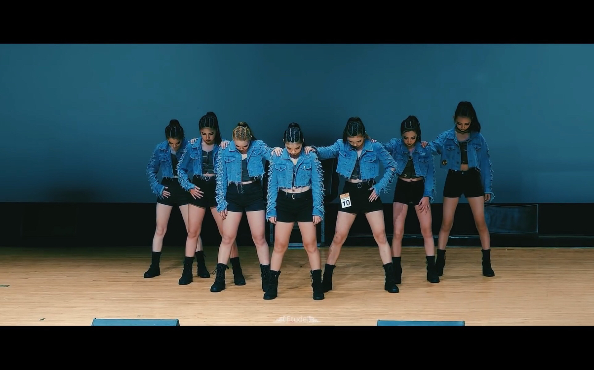 bling-girls-teen-s-perfect-powerful-dance-bilibili