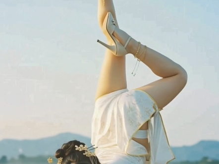 ai好啊，ai得学啊（14）给大伙表演倒立