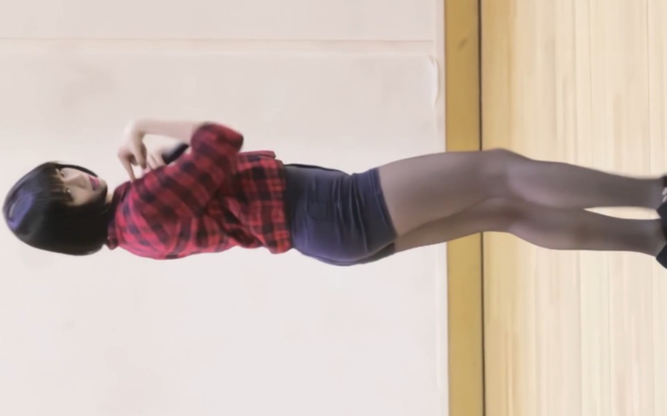 girlsday李惠利经典牛仔短裤配黑丝直拍 真好看