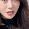 才发现嫂子原来有两套这样的衣服 一件黑色一件红色 刺激啊