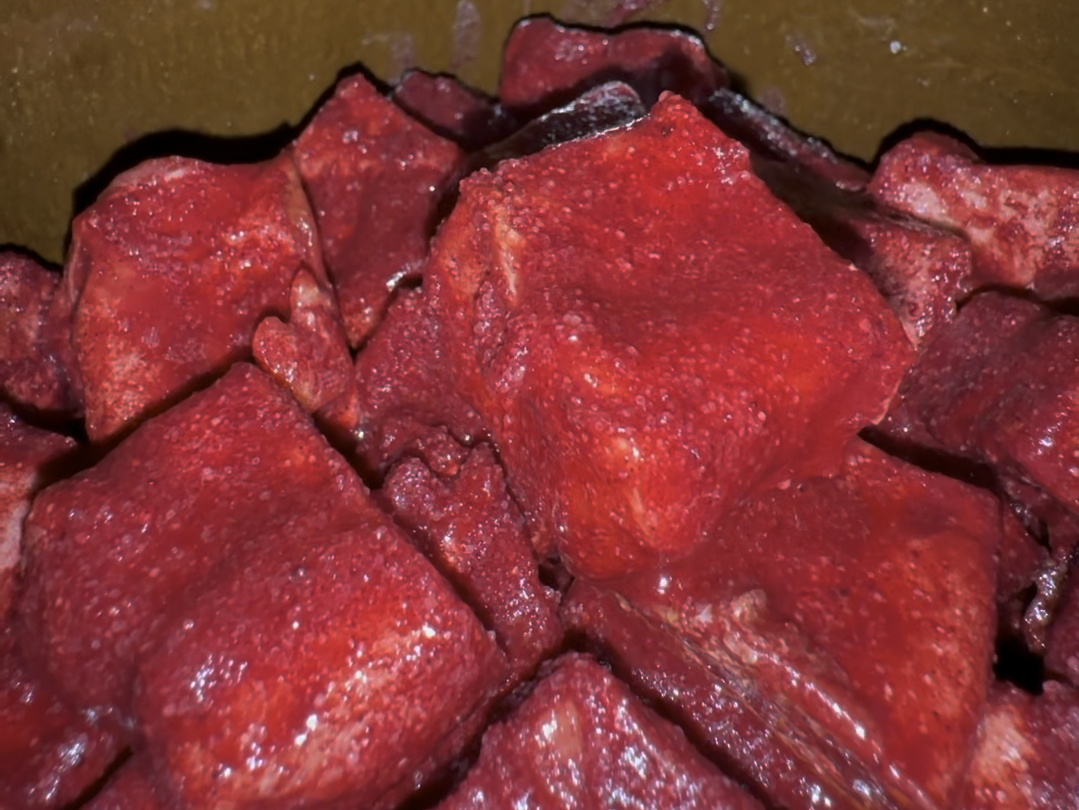 腐乳也叫红方是一种传统美食