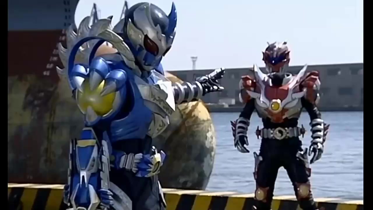 木之风鹰铠甲的首战,不让炎龙拿人头。(起开,让我来)铠甲勇士片段