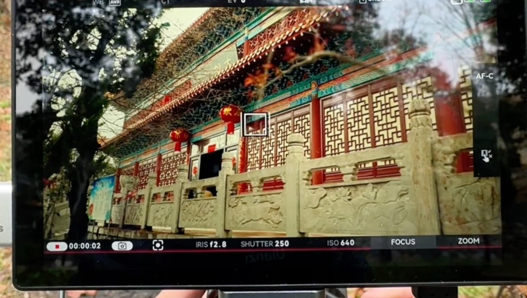用了监视器才知道你的相机画质这么能打