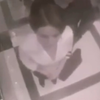 电梯遇到猥亵男，看女孩怎么反击