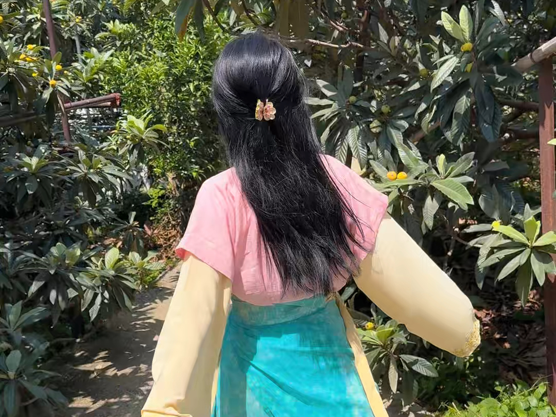 当我穿汉服时意识到自己是个现代人……