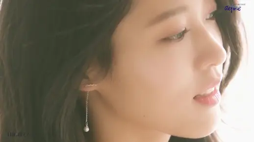 에이오에이(AOA)'s Seolhyun 하이컷(HIGHCUT) X 아큐브(Acuvue) photoshoot