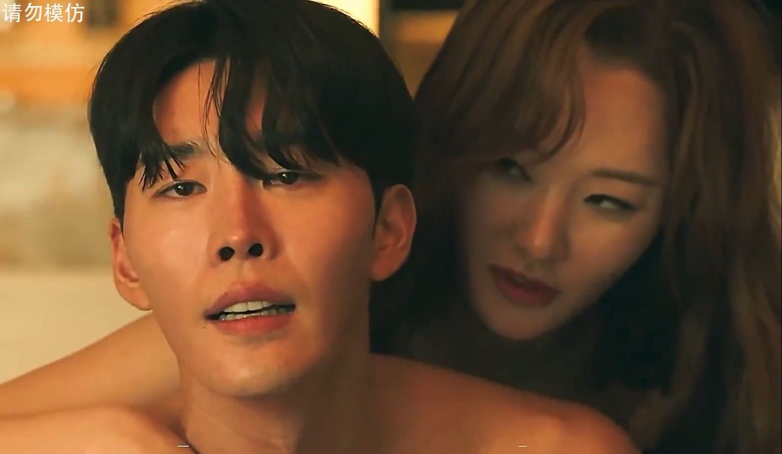 为了让儿子成为真男人，母亲聘请女明星给儿子上私教课《死刑投票》