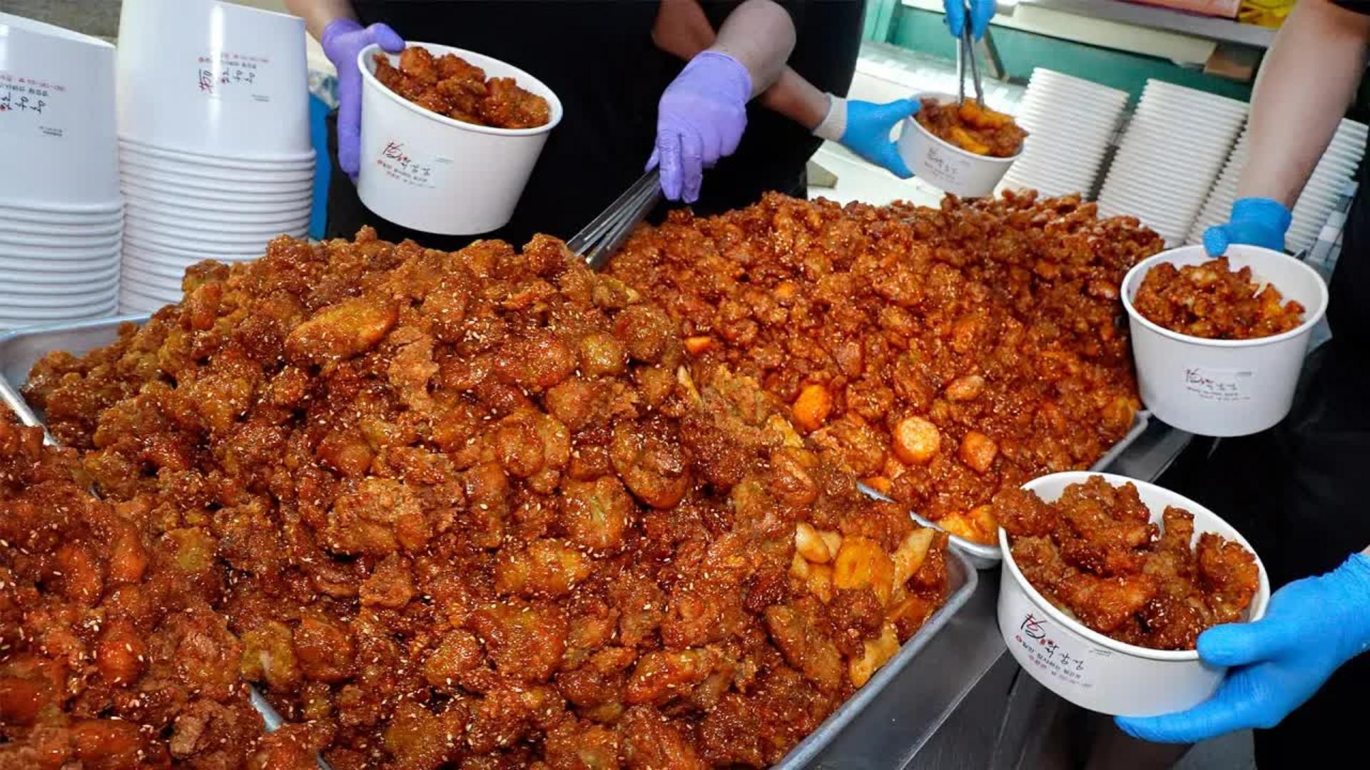 开在学校旁边的超人气炸鸡店，韩国首个获得专利的炸鸡，夫妇俩的独家秘方“炸鸡丁鸡”糖醋鸡