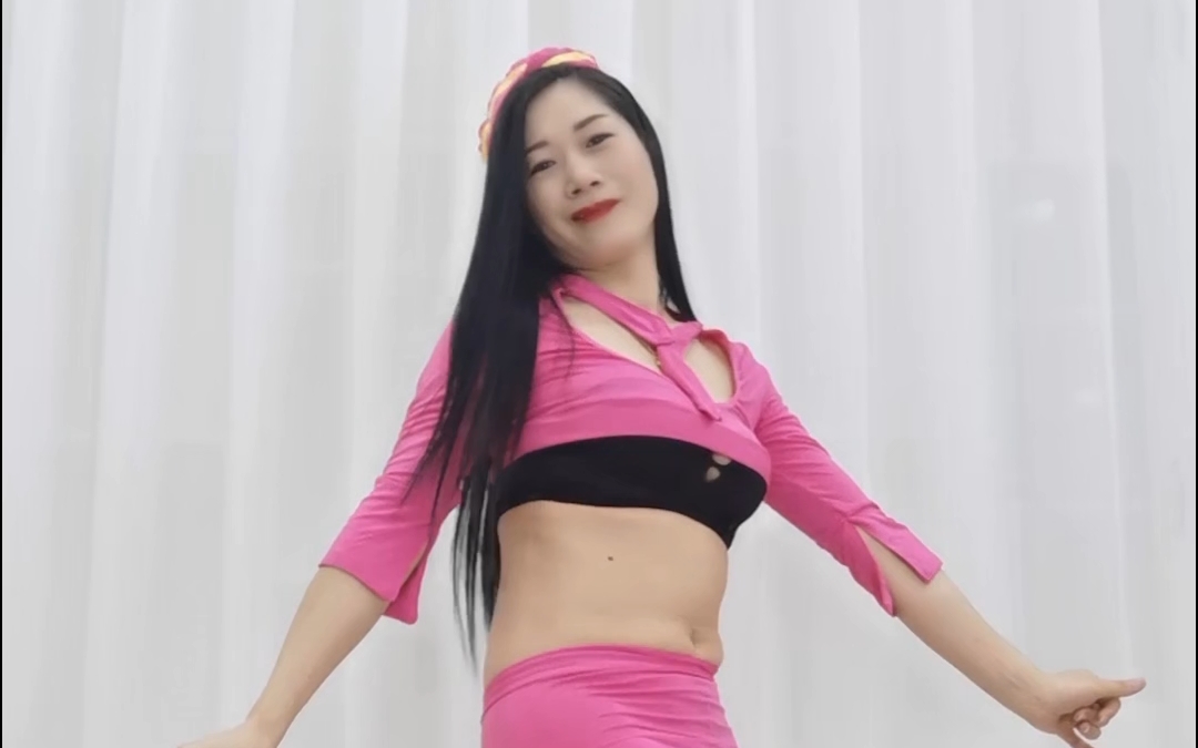 【熟女】舞动人生的热情丰满熟女姐姐