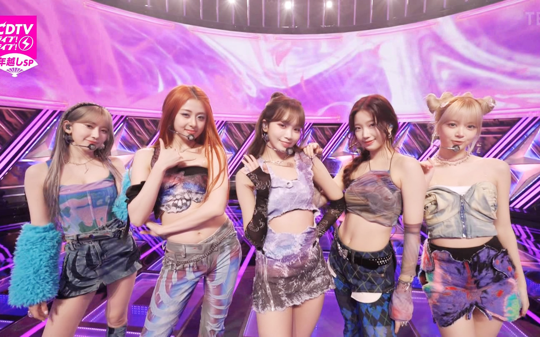 【跨年】LE SSERAFIM 日本舞台『 Perfect Night 』24.1.1