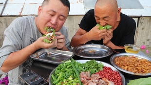 素观哥 12e1f7a2888f9258da327e62b67cf396b12b754b.jpg@310w_174h_1c_100q.jpg