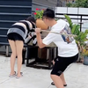 搞笑视频，沙雕女孩打屁股欢乐多