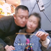 父女日常过度亲密,母亲发视频进行警醒？女儿一个细节暴露真面目