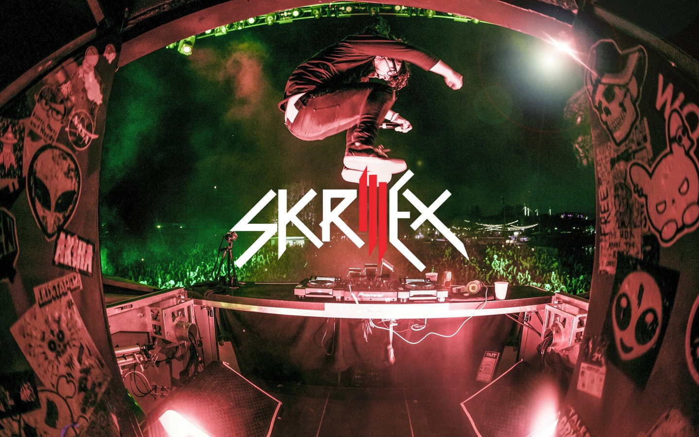 skrillex @ red rocks amphitheatre (the mothership