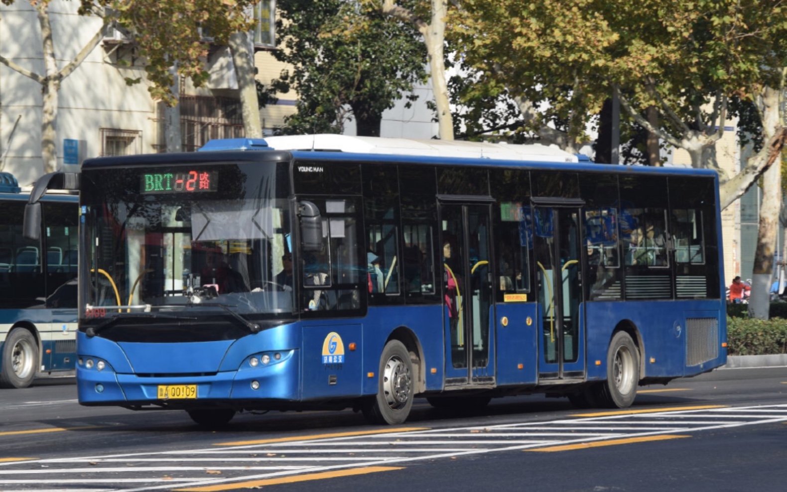 青年单机jnp6120g3下线纪念济南公交brt2号线北关北路燕山立交桥西pov