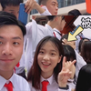 拍毕业照啦！满屏制服，这才是正真的校园制服！今天才发现班里的女生真好看哈哈哈