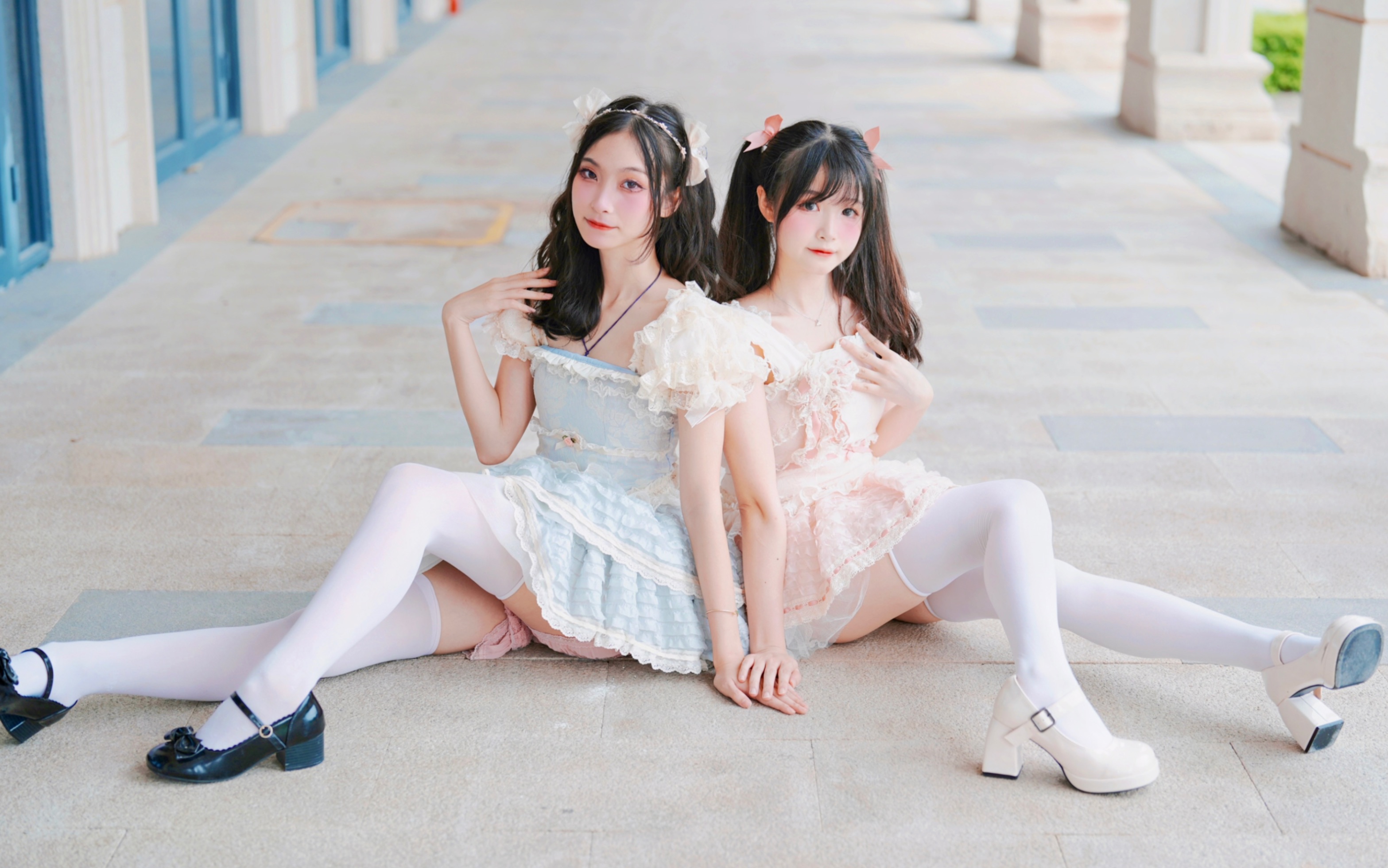 Sisters in pairs, double the fun.