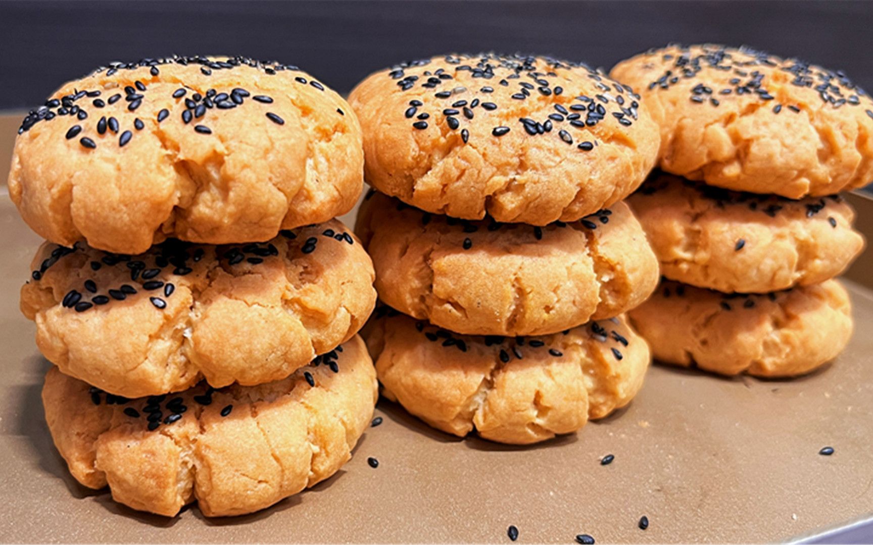 最简单的小点心，简单3步就完成，酥的掉渣，半个月也不会坏