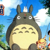 两个小女孩和大龙猫
