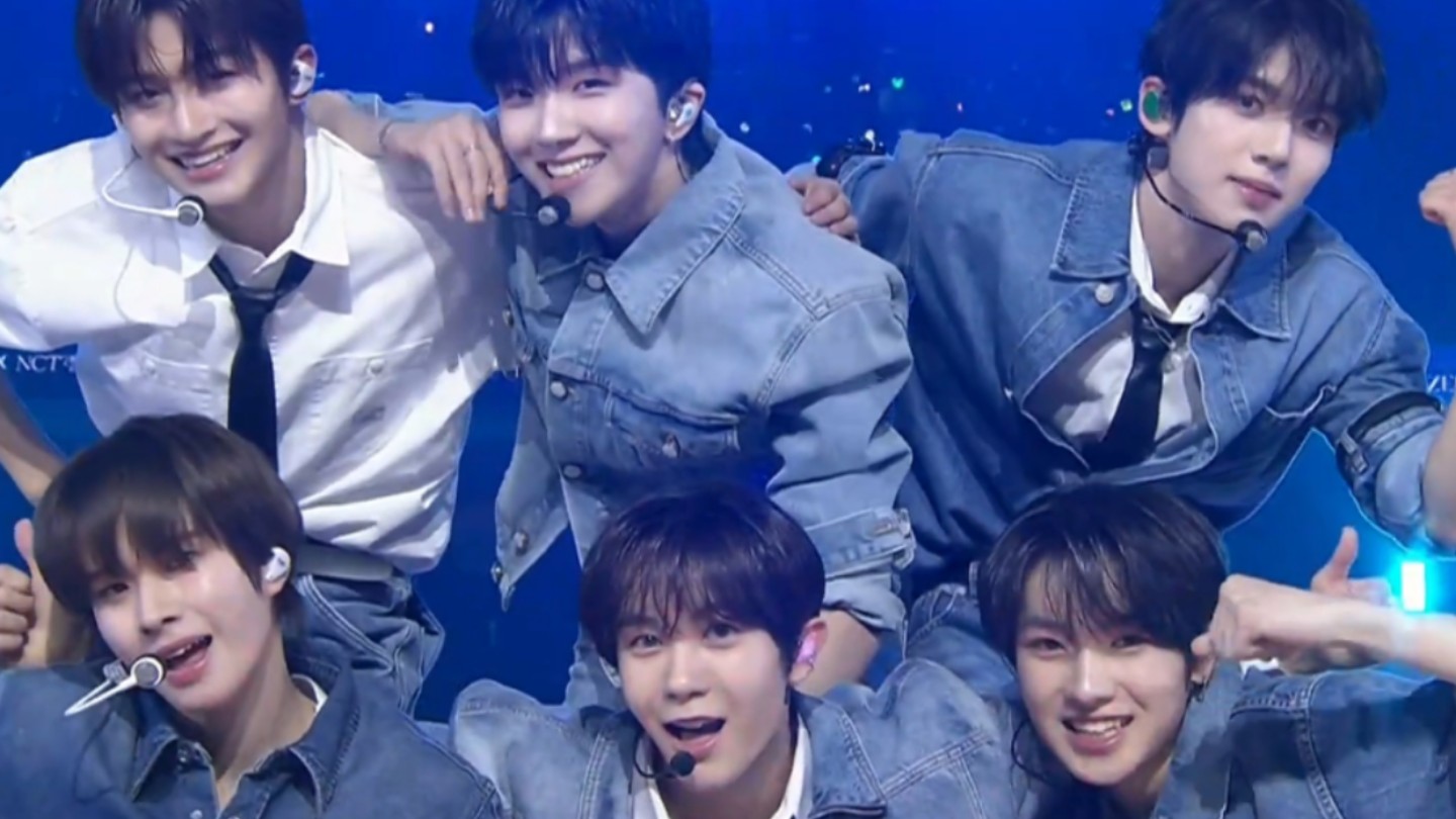 韩维辰+金云鹤+SAKUYA+RYO+韩志薰+李炅潣Cover Love Me Right 歌谣大战舞台